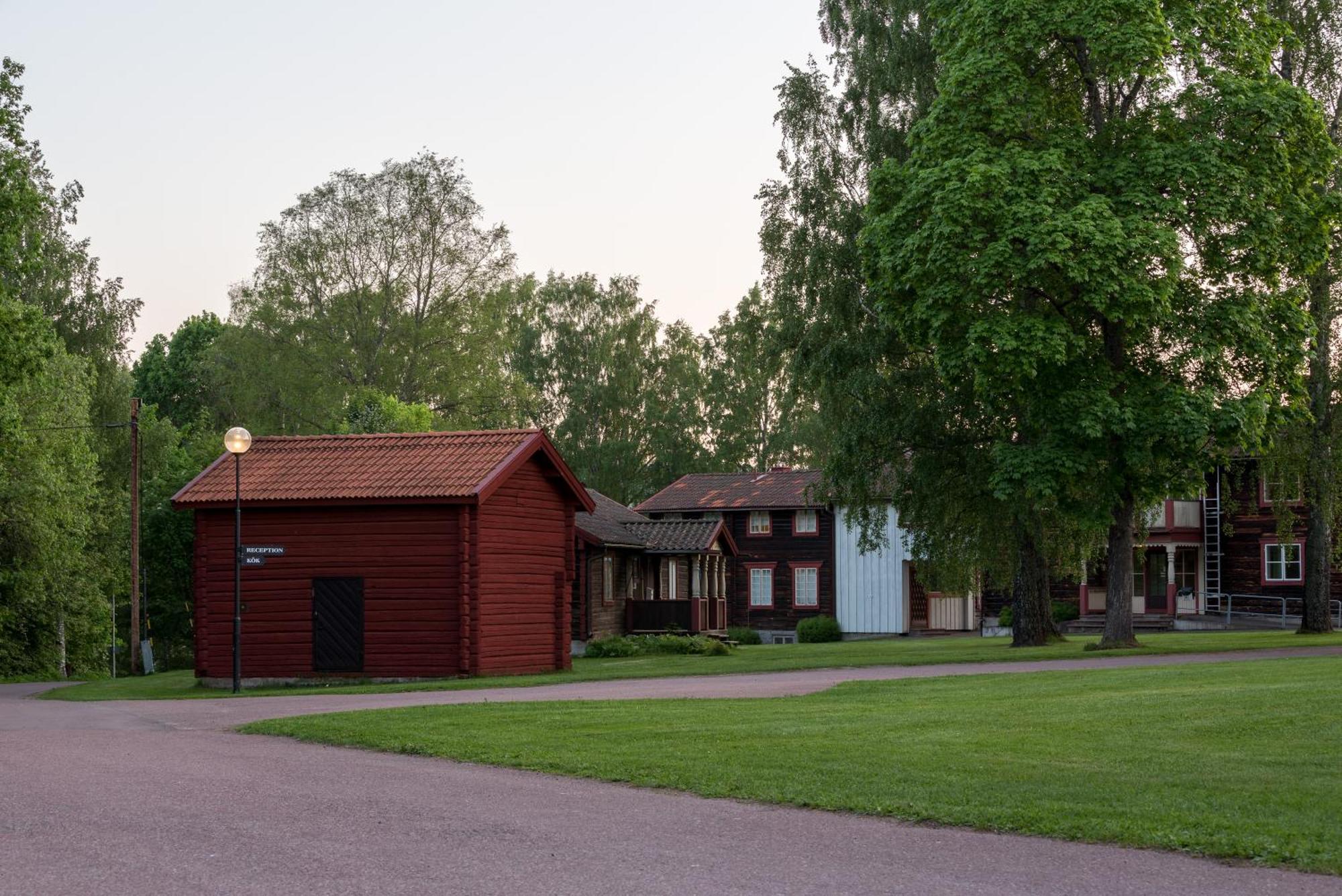 Leksands Folkhoegskola ภายนอก รูปภาพ